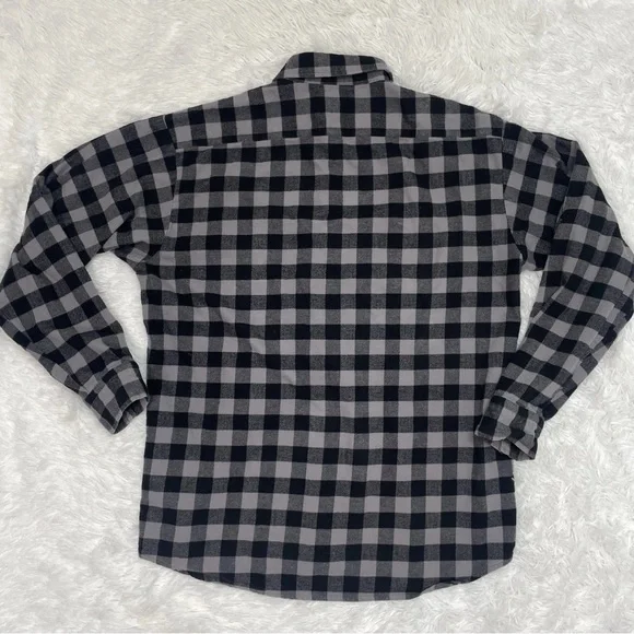The Vermont Flannel Co. Men’s Size XL Black Gray Buffalo Plaid Button Down Shirt - Picture 2 of 9